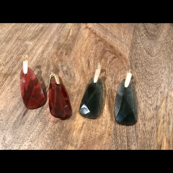 Maize Gold Drop Earrings (Berry Glass) - Picture 2 of 2